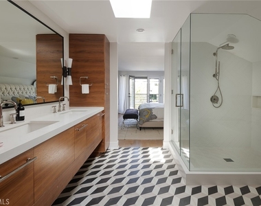 1465 Eastwind - Photo Thumbnail 17