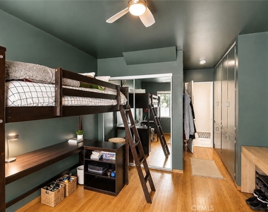 2932 Ledgewood Drive - Photo Thumbnail 13