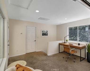 2932 Ledgewood Drive - Photo Thumbnail 16