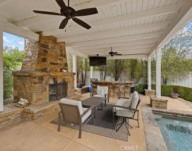 598 Encino Vista - Photo Thumbnail 3
