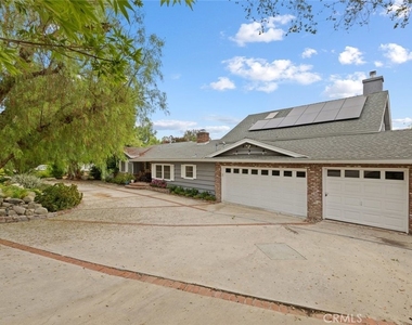 598 Encino Vista - Photo Thumbnail 14