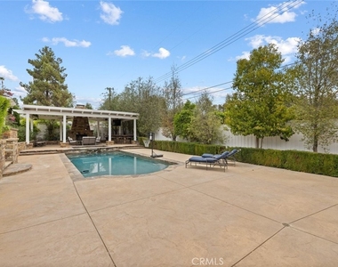 598 Encino Vista - Photo Thumbnail 13