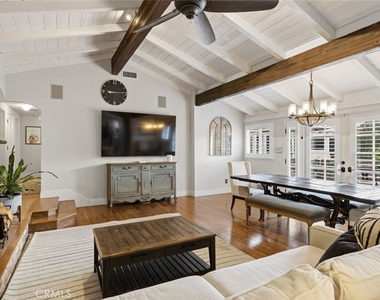 598 Encino Vista - Photo Thumbnail 4