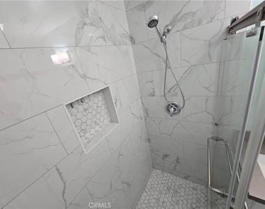 17227 Wilton Place - Photo Thumbnail 15