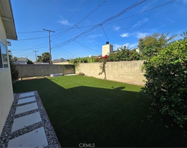 17227 Wilton Place - Photo Thumbnail 22