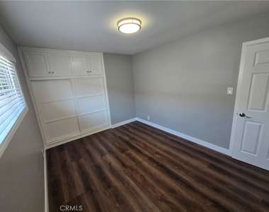 17227 Wilton Place - Photo Thumbnail 21