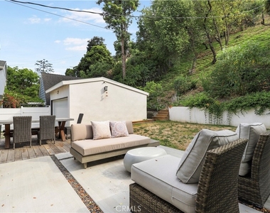 1633 N Beverly Drive - Photo Thumbnail 22