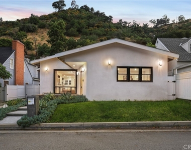 1633 N Beverly Drive - Photo Thumbnail 28