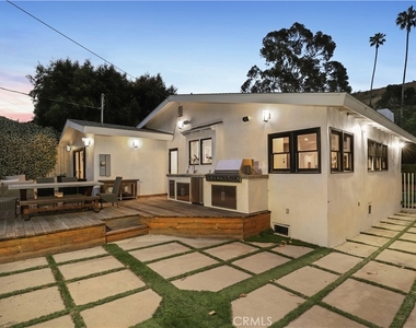 1633 N Beverly Drive - Photo Thumbnail 32
