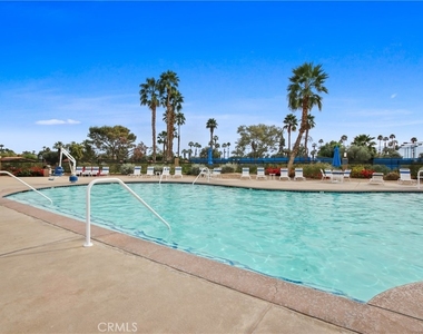 82807 Burnette - Photo Thumbnail 17