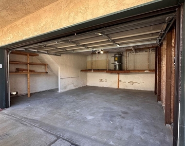2615 Curtis - Photo Thumbnail 19