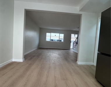 2615 Curtis - Photo Thumbnail 6