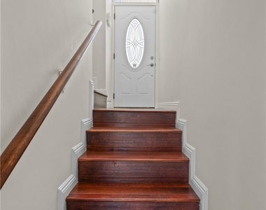 648 Loma - Photo Thumbnail 25