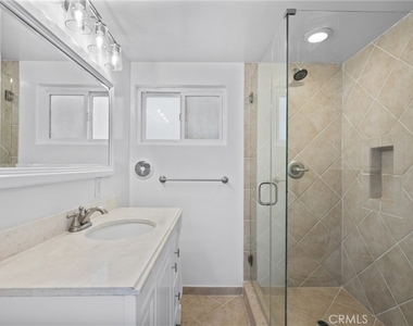 648 Loma - Photo Thumbnail 23