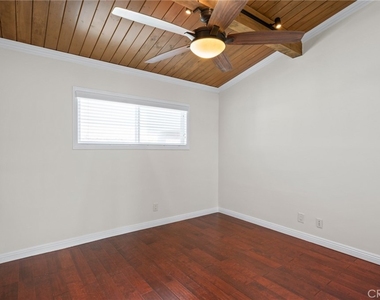648 Loma - Photo Thumbnail 15