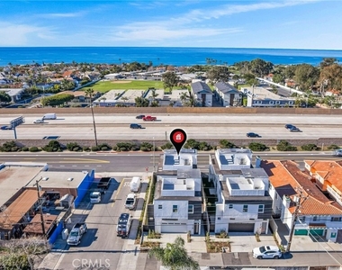 3215 S El Camino Real - Photo Thumbnail 12