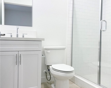 26832 Hadley Avenue - Photo Thumbnail 12