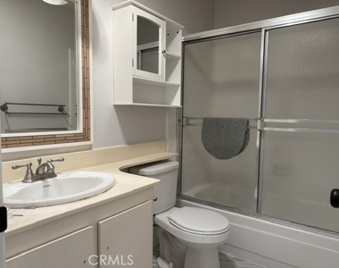 5281 Charing Cross Road - Photo Thumbnail 15