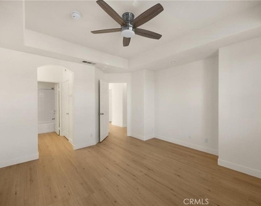 123 S Orange Ave - Photo Thumbnail 23