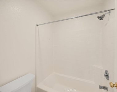 123 S Orange Ave - Photo Thumbnail 27