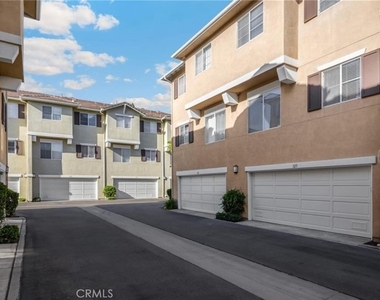 123 S Orange Ave - Photo Thumbnail 37