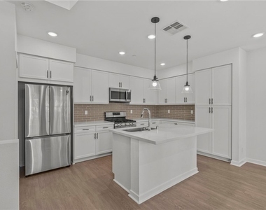 9608 Nova Place - Photo Thumbnail 3