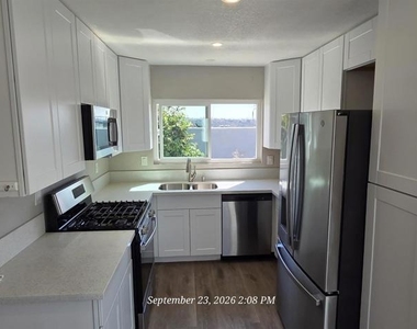 74 Connoley Circle - Photo Thumbnail 5
