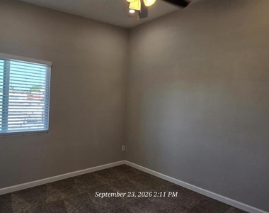 74 Connoley Circle - Photo Thumbnail 11
