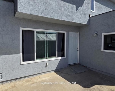 74 Connoley Circle - Photo Thumbnail 2