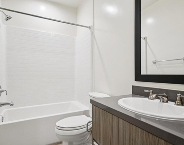 1406 S Alta Vista Avenue - Photo Thumbnail 17