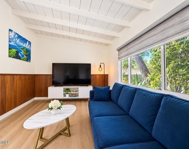 7616 Greg Avenue - Photo Thumbnail 4