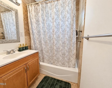 7616 Greg Avenue - Photo Thumbnail 16