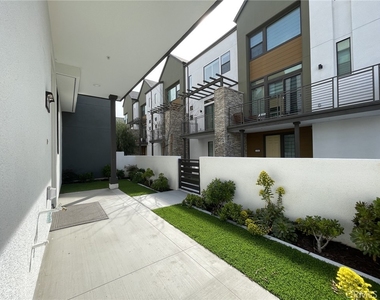 152 Sawbuck - Photo Thumbnail 33