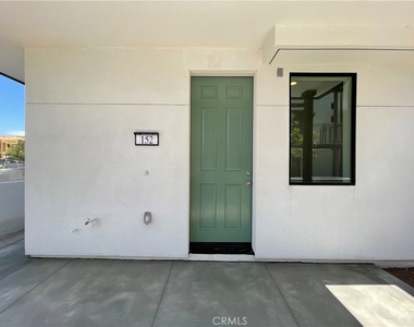 152 Sawbuck - Photo Thumbnail 2