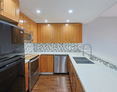 9322 Marina Pacifica N - Photo Thumbnail 4