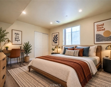 1421 S New Hampshire Avenue - Photo Thumbnail 15