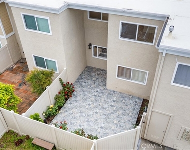 44 Elksford Avenue - Photo Thumbnail 44