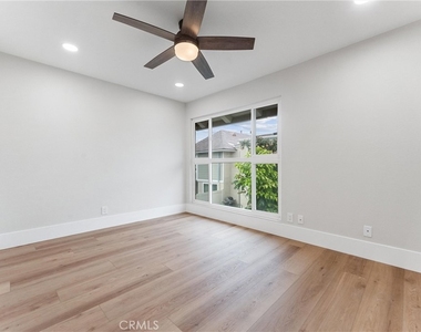 44 Elksford Avenue - Photo Thumbnail 32
