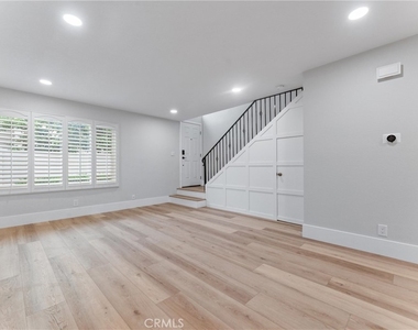 44 Elksford Avenue - Photo Thumbnail 10