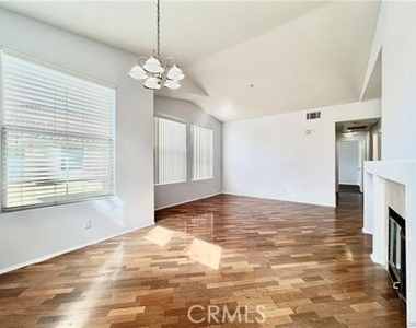 1307 Elmhurst - Photo Thumbnail 3
