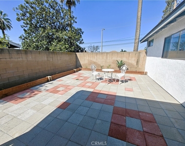 448 E Walnut Avenue - Photo Thumbnail 13