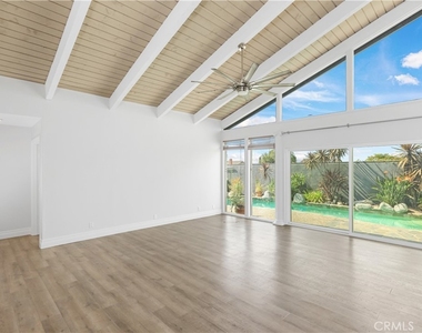 23285 Buckland - Photo Thumbnail 12