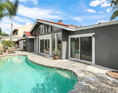 23285 Buckland - Photo Thumbnail 3