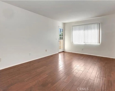 25245 Tanoak  Ln. - Photo Thumbnail 8