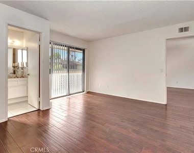 25245 Tanoak  Ln. - Photo Thumbnail 6