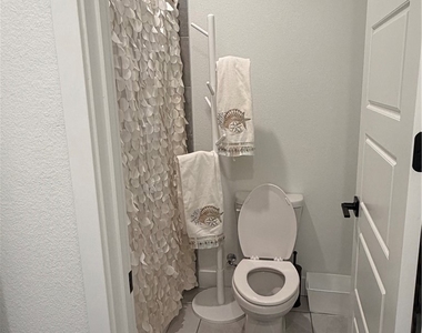 28330 Old Springs - Photo Thumbnail 15