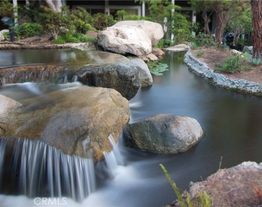 750 Wesleyan Bay - Photo Thumbnail 10
