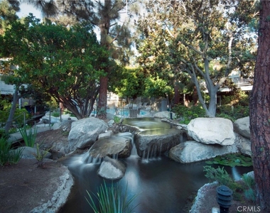 750 Wesleyan Bay - Photo Thumbnail 12