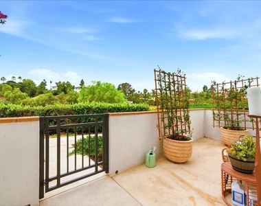 1838 Arroyo Willow Lane - Photo Thumbnail 2