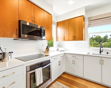 1838 Arroyo Willow Lane - Photo Thumbnail 21